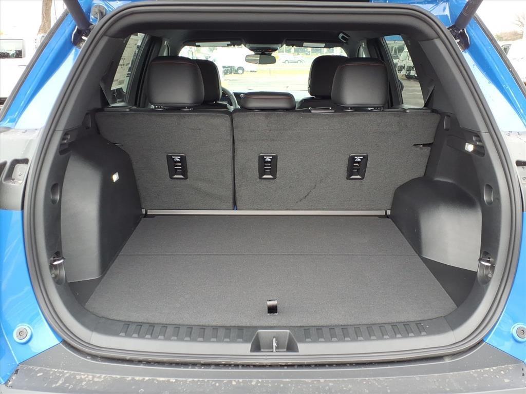 new 2026 Chevrolet Equinox car, priced at $33,689