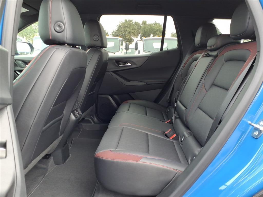 new 2026 Chevrolet Equinox car, priced at $33,689