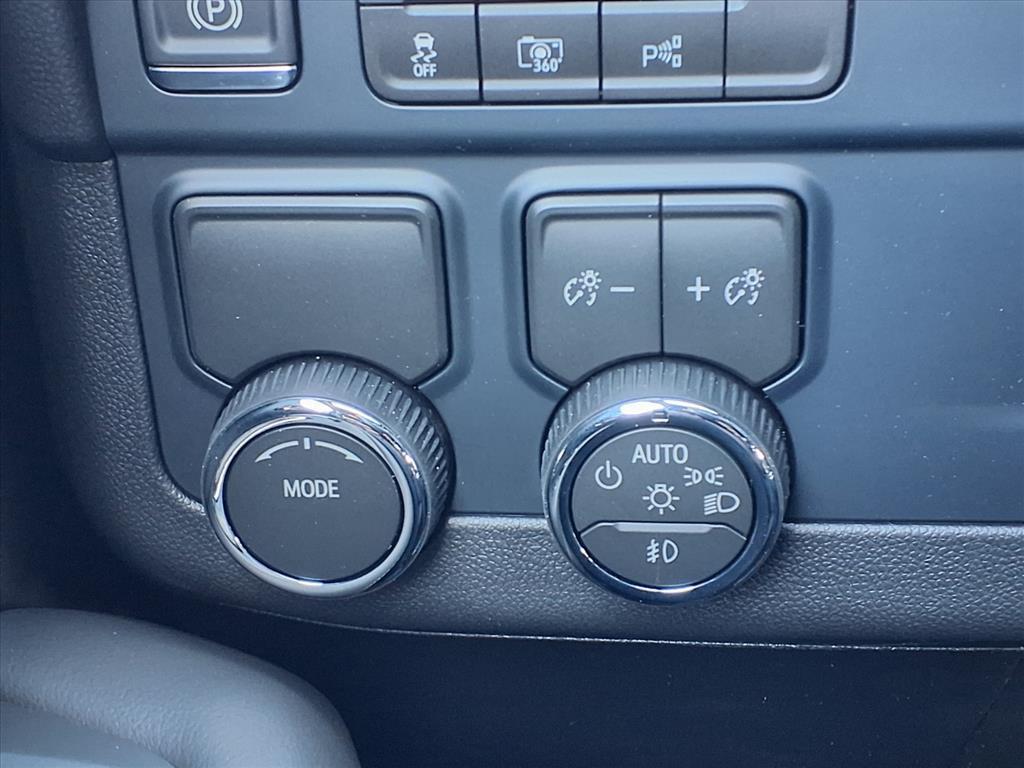 new 2026 Chevrolet Suburban car, priced at $83,225