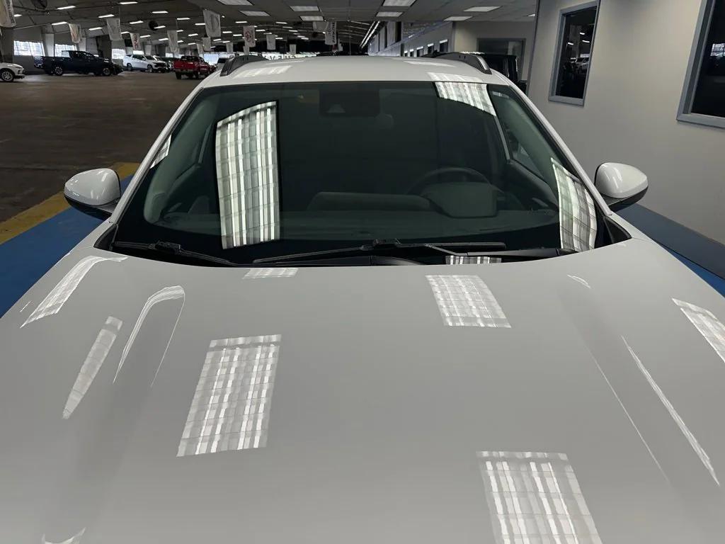 used 2025 Chevrolet Trax car, priced at $21,880