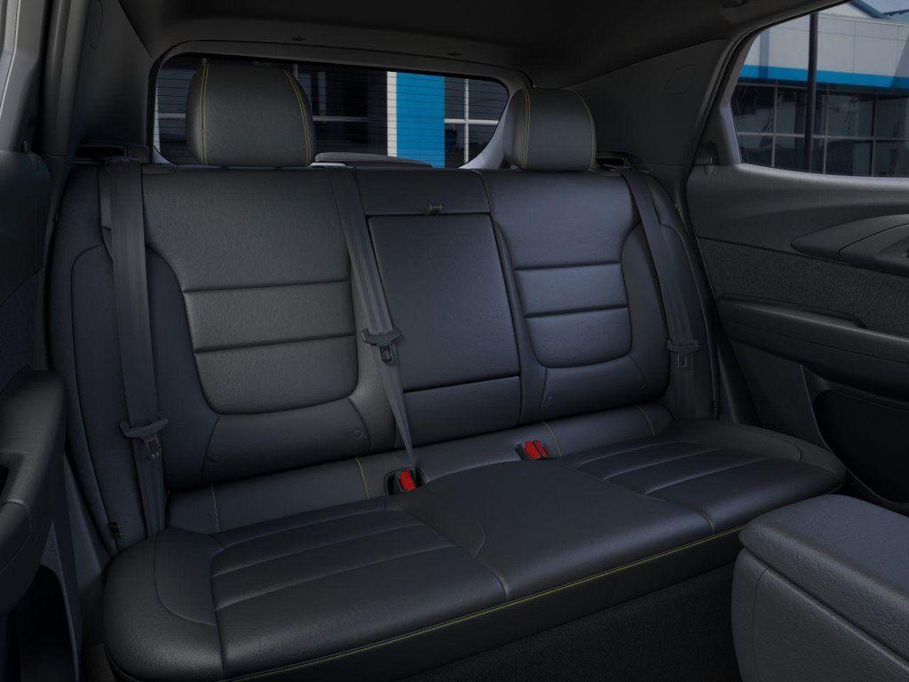 new 2025 Chevrolet TrailBlazer car, priced at $27,975