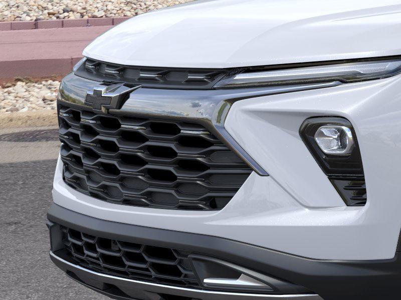 new 2025 Chevrolet TrailBlazer car, priced at $27,975