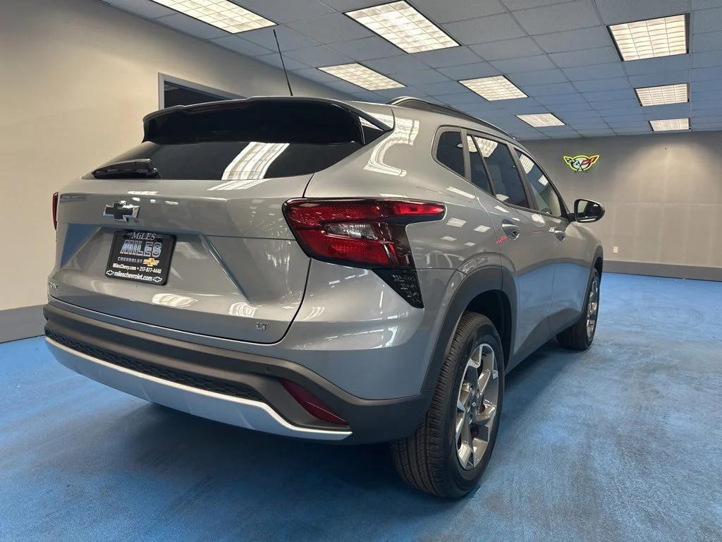 new 2026 Chevrolet Trax car, priced at $25,680