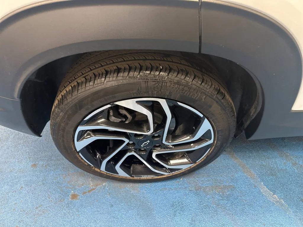 used 2024 Chevrolet TrailBlazer car, priced at $26,490