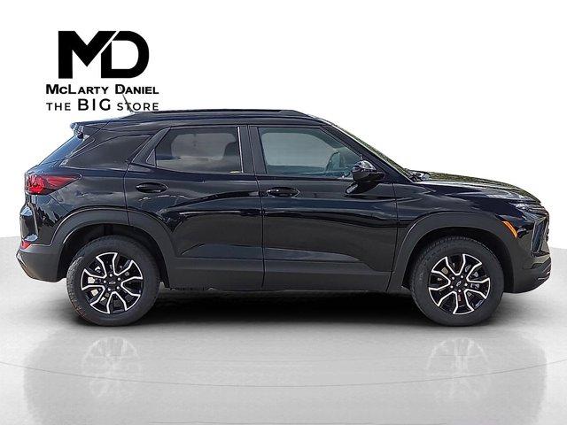 new 2026 Chevrolet TrailBlazer car, priced at $28,899