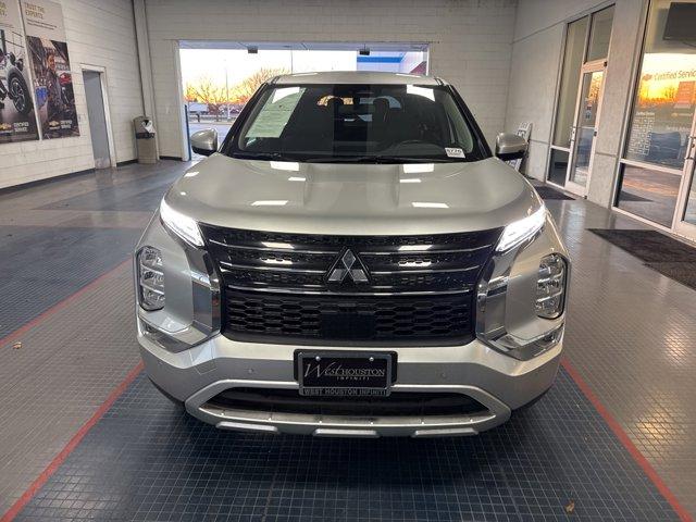used 2024 Mitsubishi Outlander car, priced at $24,397