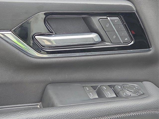 used 2025 GMC Yukon car, priced at $71,820