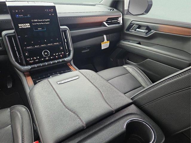 used 2025 GMC Yukon car, priced at $66,750