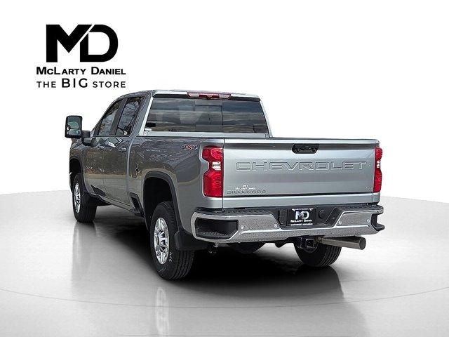 new 2025 Chevrolet Silverado 2500 car, priced at $69,000
