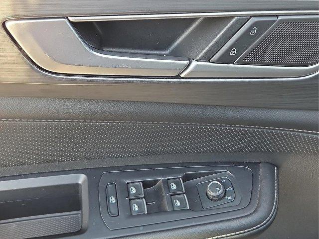 used 2024 Volkswagen Atlas Cross Sport car, priced at $25,900