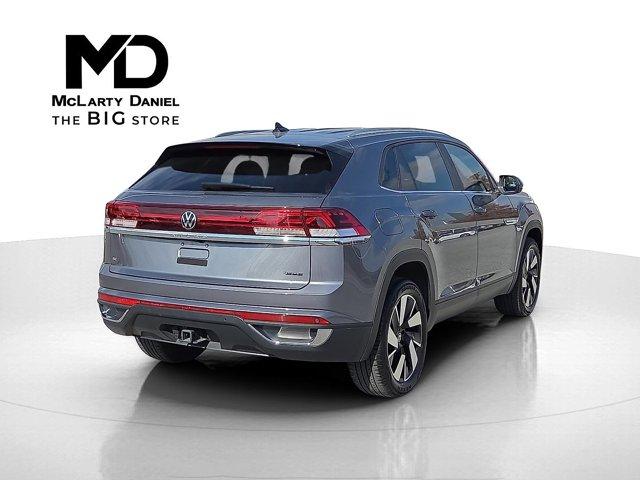 used 2024 Volkswagen Atlas Cross Sport car, priced at $25,900