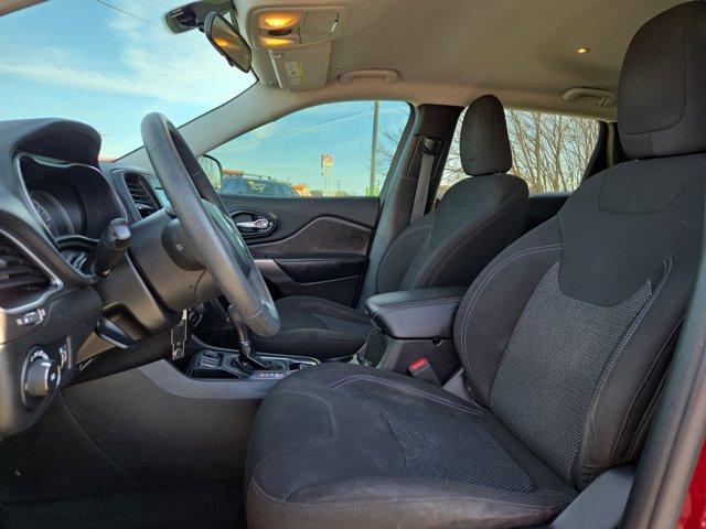 used 2019 Jeep Cherokee car, priced at $13,466