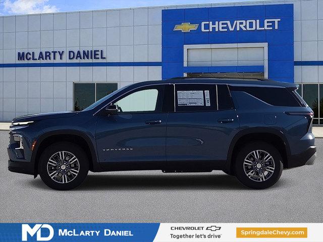 new 2026 Chevrolet Traverse car, priced at $44,212