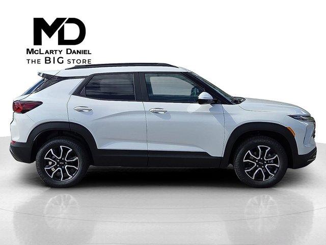 new 2026 Chevrolet TrailBlazer car, priced at $30,882