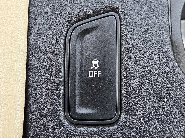 used 2017 Cadillac XT5 car, priced at $16,885