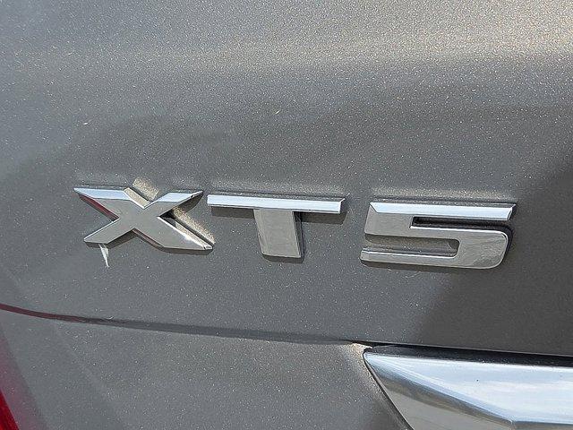 used 2017 Cadillac XT5 car, priced at $16,885