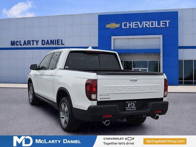 used 2024 Honda Ridgeline car, priced at $35,100