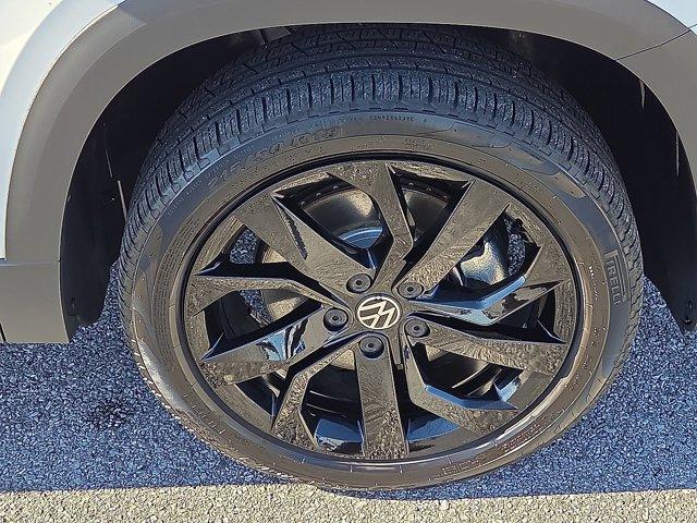 used 2024 Volkswagen Taos car, priced at $21,500