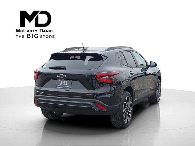 new 2026 Chevrolet Trax car, priced at $27,990