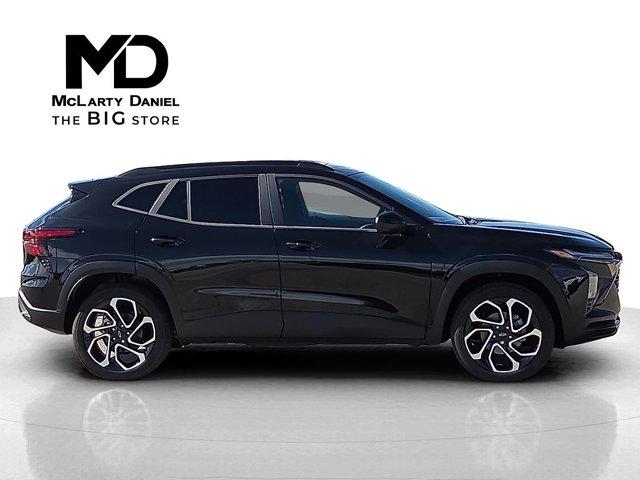 new 2026 Chevrolet Trax car, priced at $27,925