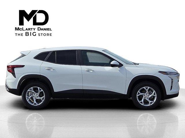 new 2026 Chevrolet Trax car, priced at $24,530