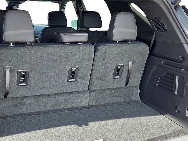 new 2026 Chevrolet Traverse car, priced at $505