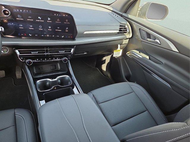 new 2026 Chevrolet Traverse car, priced at $505