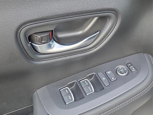 used 2026 Honda HR-V car, priced at $27,500