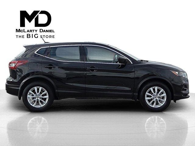 used 2020 Nissan Rogue Sport car, priced at $16,553