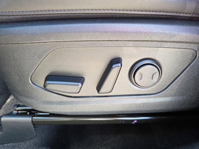 used 2024 Kia Sorento car, priced at $26,000