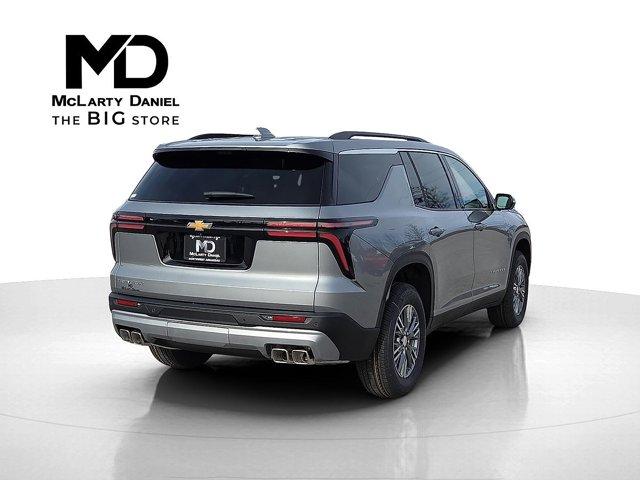 new 2026 Chevrolet Traverse car, priced at $42,111