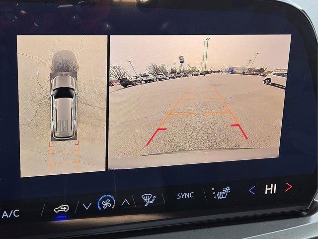 new 2026 Chevrolet Traverse car, priced at $42,111