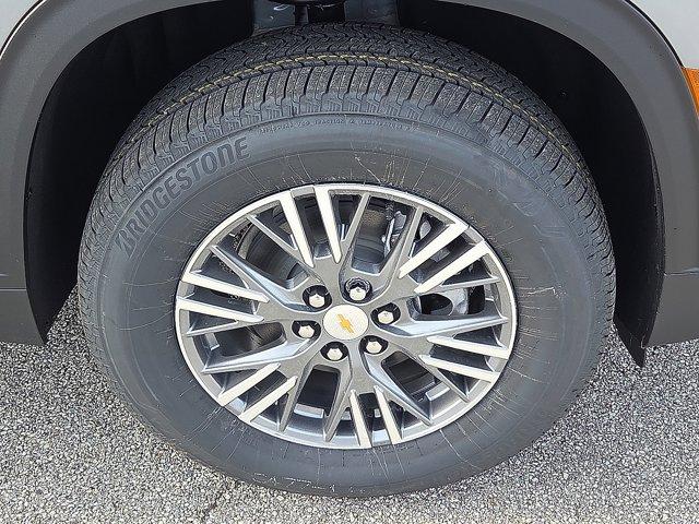 new 2026 Chevrolet Traverse car, priced at $42,111