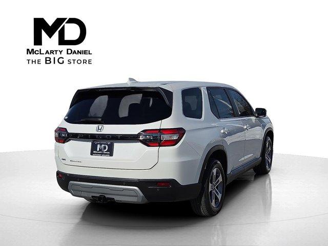 used 2024 Honda Pilot car, priced at $37,139