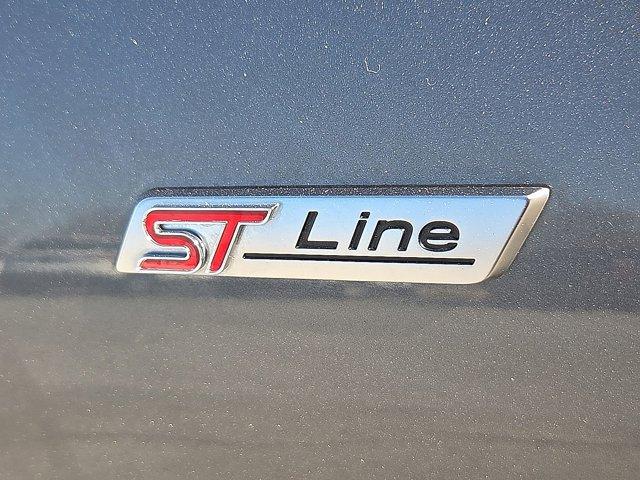 used 2025 Ford Escape car, priced at $23,900