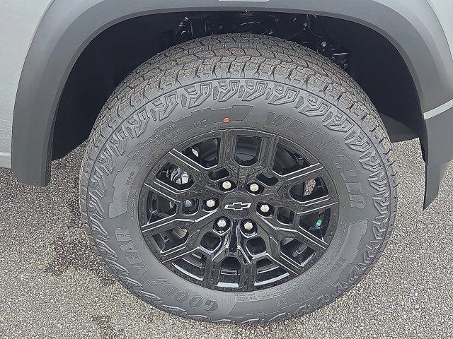 new 2026 Chevrolet Colorado car, priced at $45,360