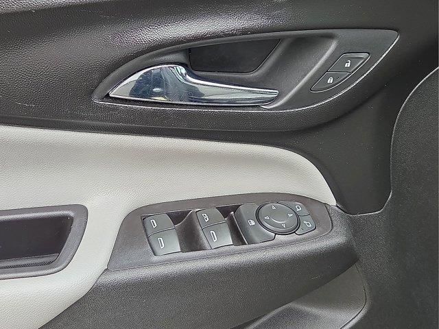 used 2020 Chevrolet Equinox car, priced at $18,500