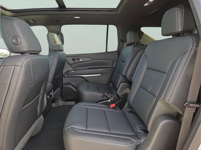 new 2026 Chevrolet Traverse car, priced at $44,270