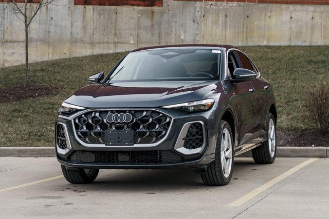 new 2025 Audi Q5 car, priced at $55,500