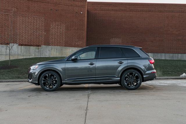 new 2026 Audi Q7 car, priced at $72,450