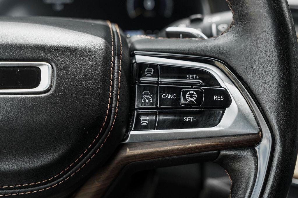 used 2022 Jeep Grand Cherokee car, priced at $35,513