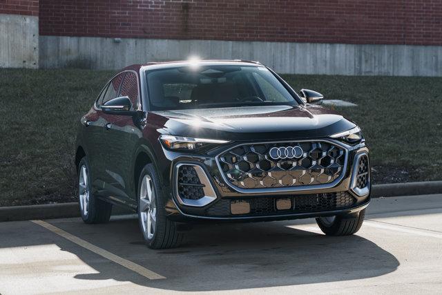 new 2025 Audi Q5 car, priced at $55,790