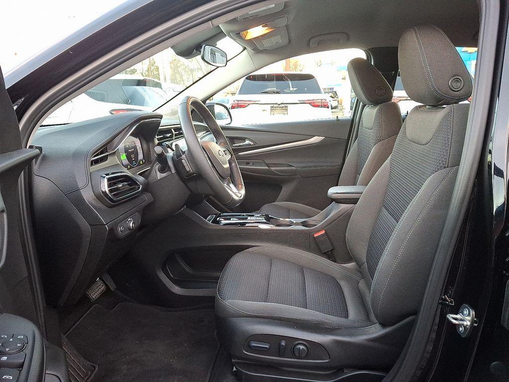 used 2023 Chevrolet Bolt EUV car, priced at $17,800