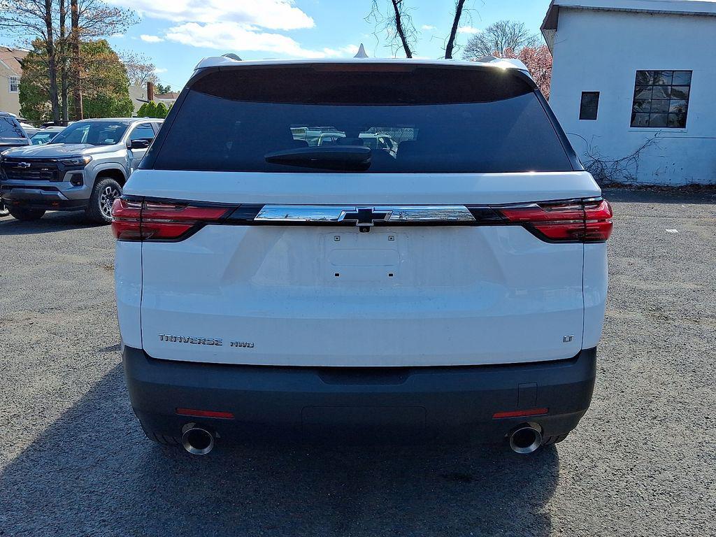 used 2024 Chevrolet Traverse car, priced at $34,000