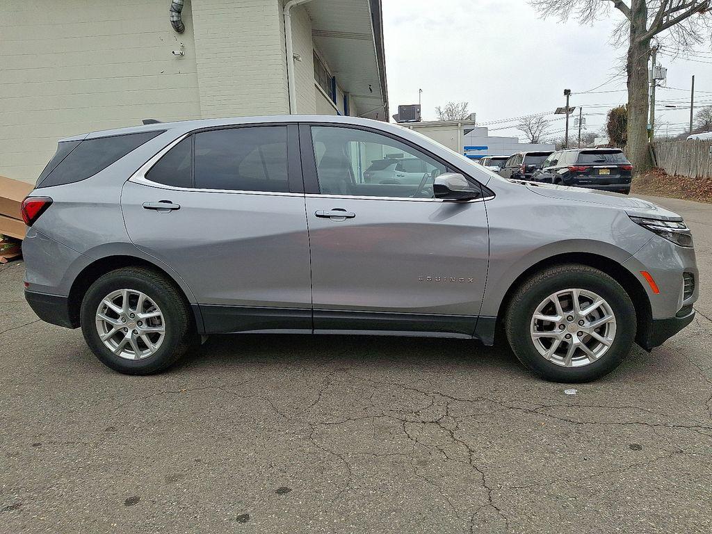 used 2024 Chevrolet Equinox car, priced at $19,757