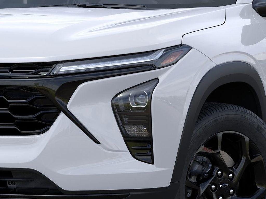new 2026 Chevrolet Trax car, priced at $26,580