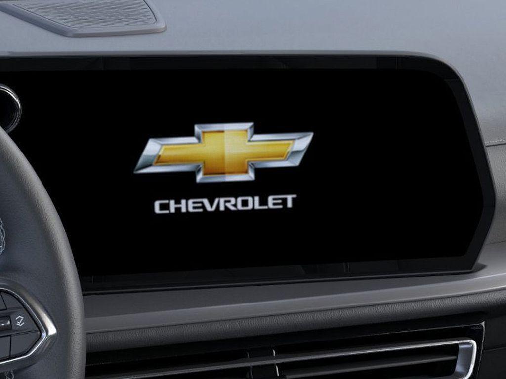 new 2026 Chevrolet Traverse car, priced at $43,295