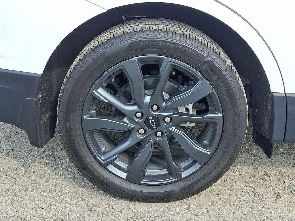 used 2024 Chevrolet Equinox car, priced at $24,300