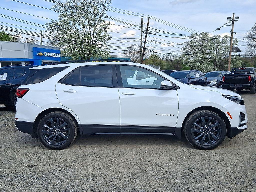 used 2024 Chevrolet Equinox car, priced at $24,300