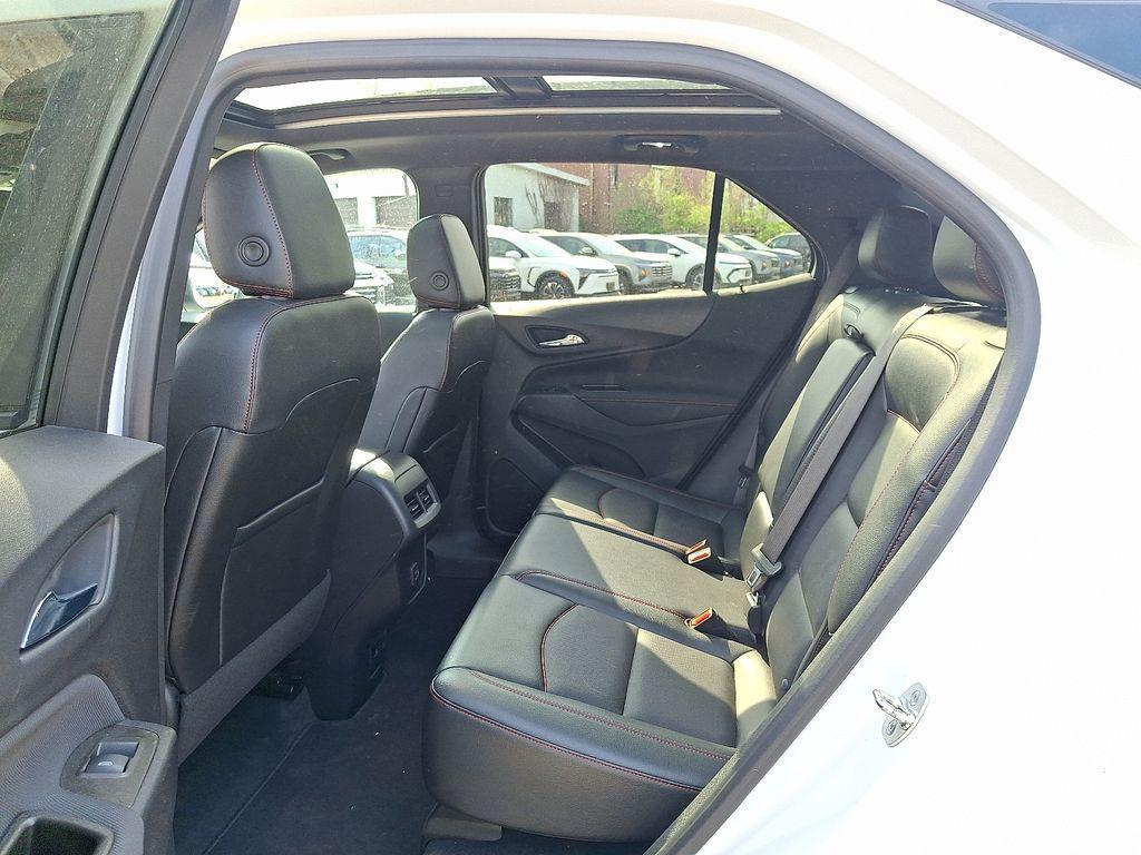 used 2024 Chevrolet Equinox car, priced at $24,300